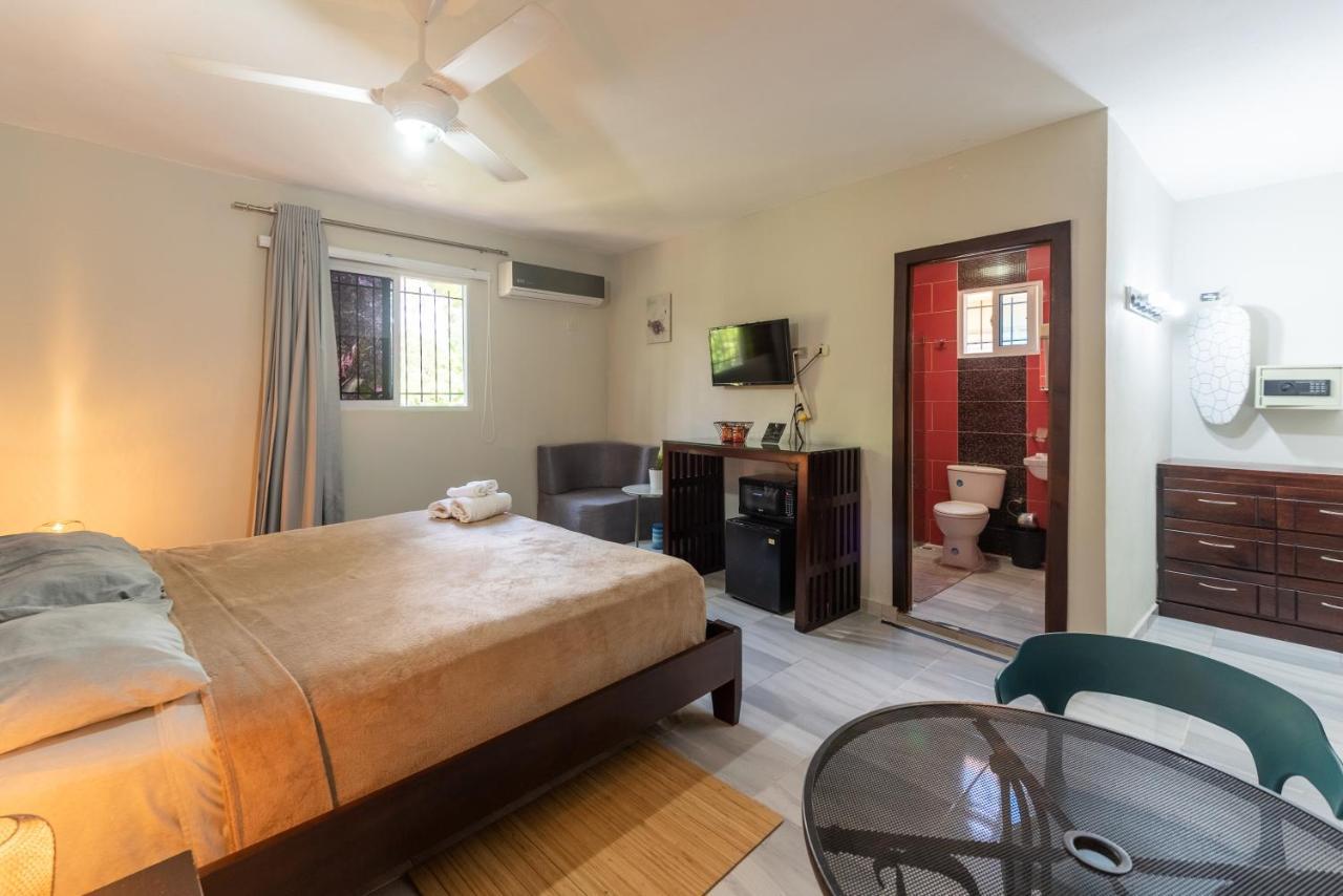 Hotel Casa Jum ซานติอาโก เด ลอสกาบาเญโรส ภายนอก รูปภาพ