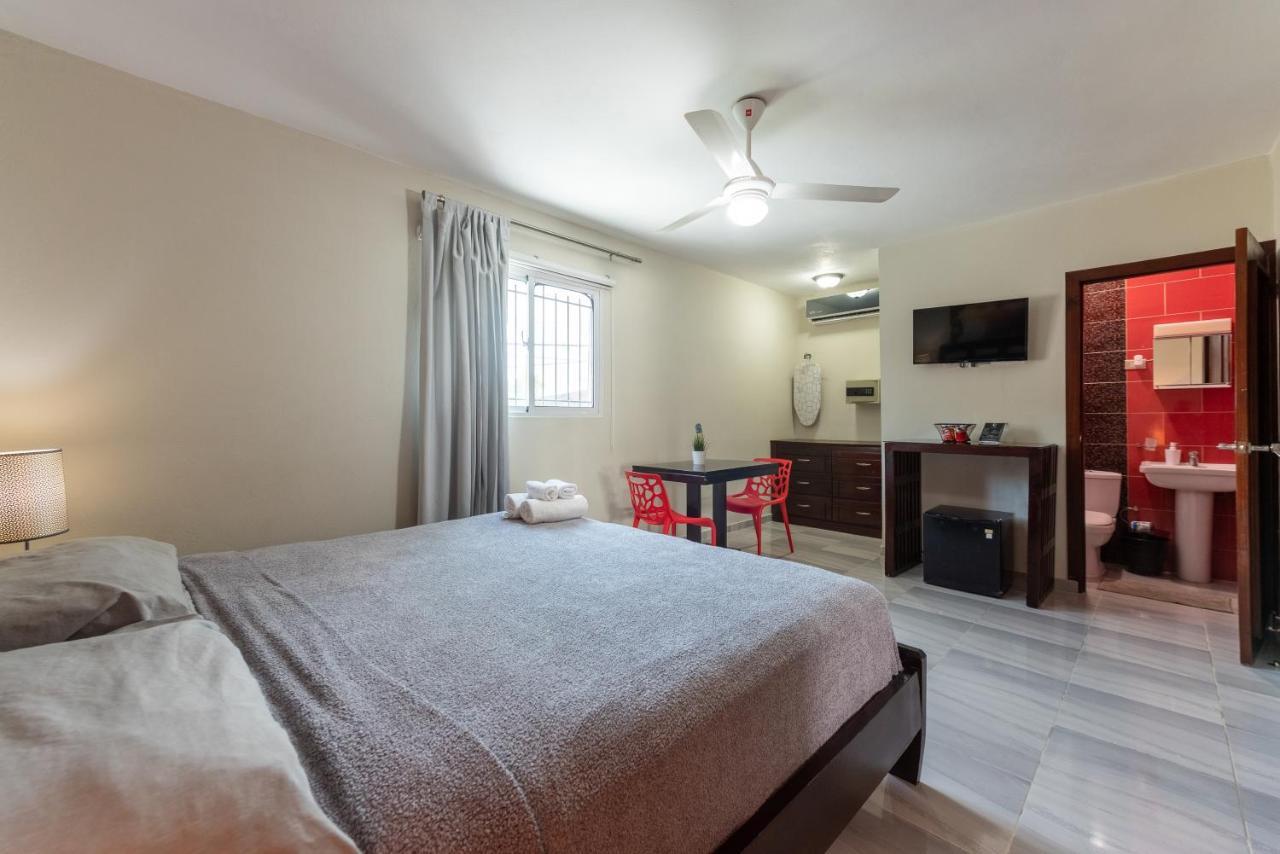 Hotel Casa Jum ซานติอาโก เด ลอสกาบาเญโรส ภายนอก รูปภาพ