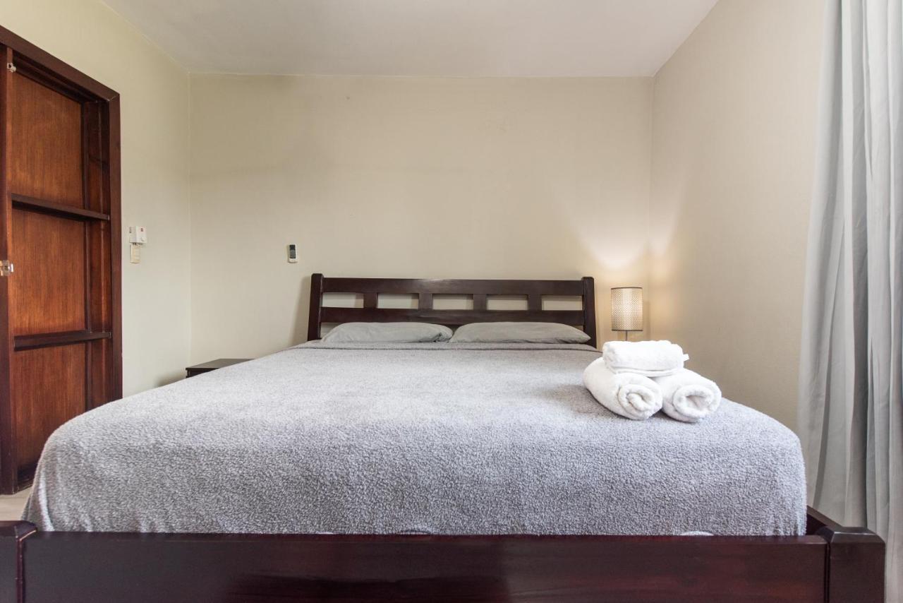 Hotel Casa Jum ซานติอาโก เด ลอสกาบาเญโรส ภายนอก รูปภาพ