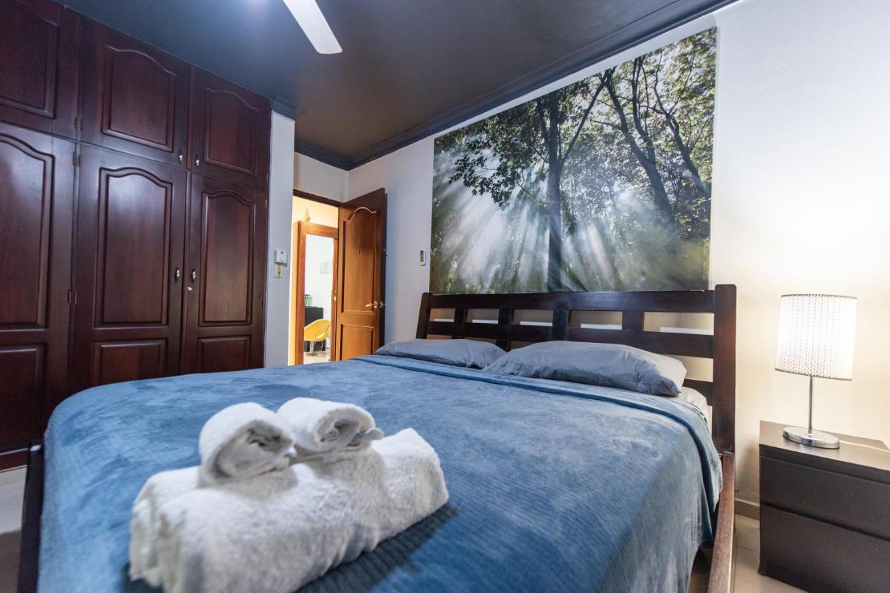 Hotel Casa Jum ซานติอาโก เด ลอสกาบาเญโรส ภายนอก รูปภาพ