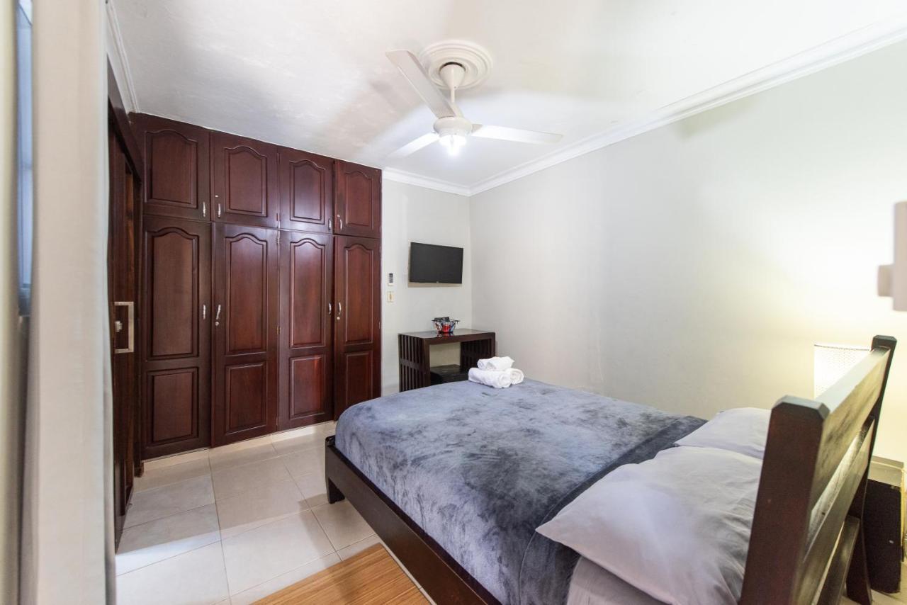 Hotel Casa Jum ซานติอาโก เด ลอสกาบาเญโรส ภายนอก รูปภาพ