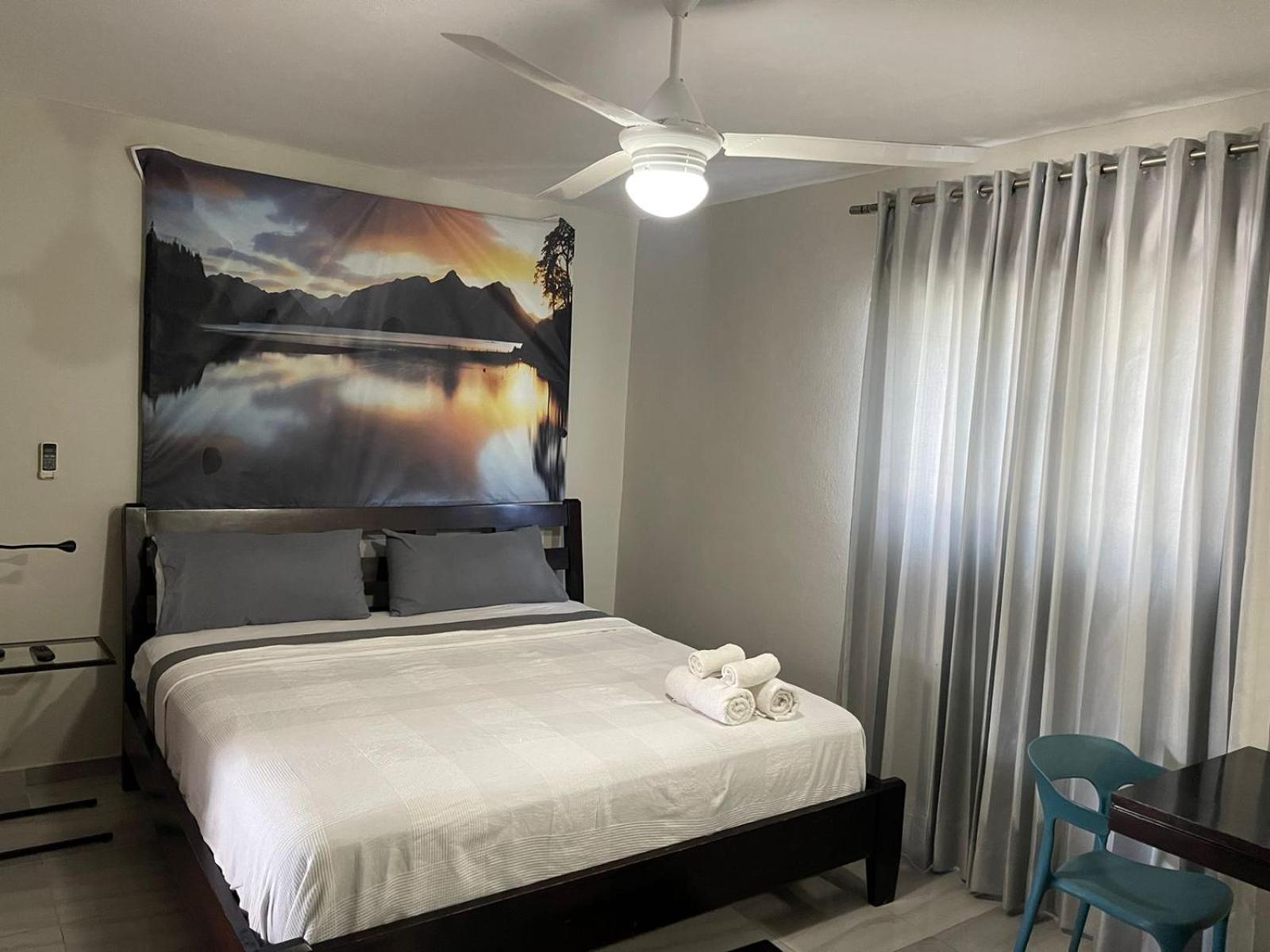 Hotel Casa Jum ซานติอาโก เด ลอสกาบาเญโรส ภายนอก รูปภาพ